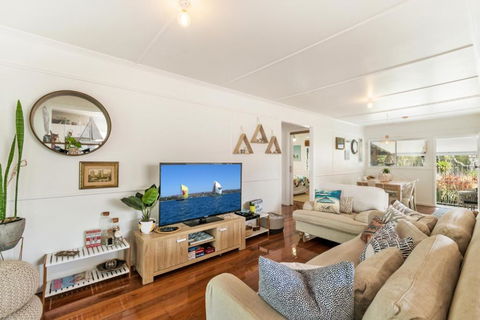 The Shack - Australia Accommodation 3