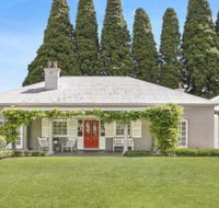 Nattai Lodge house  cottage in beautiful garden - Australia Accommodation