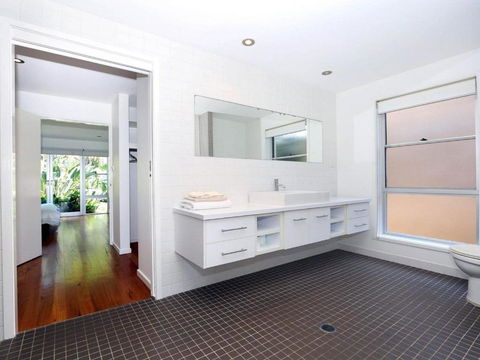 Palm Oasis Family Friendly Accommodation Just A Short Walk To Werri Beach - Australia Accommodation 2
