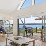 Tilbury Breeze Ocean Views Comfort & Style - Australia Accommodation 0