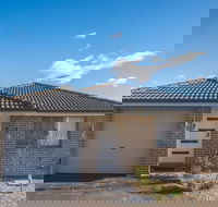 Peaceful 2kingbed Rootyhill Townhouse Near Station - Australia Accommodation