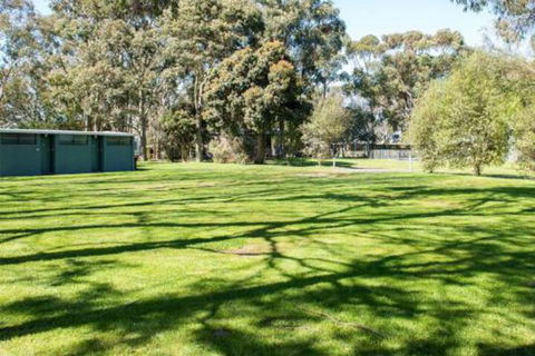 Kalganyi Holiday Park - Australia Accommodation 4