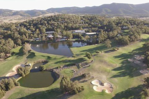 Villa Executive 2br Pokolbin Resort Condo Located Within Cypress Lakes Resort (nothing Is More Central) - Australia Accommodation 2
