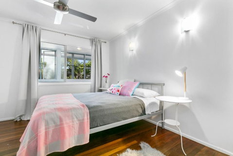 Surfs Up Peregian Beach - Australia Accommodation 6