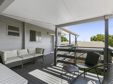 Surfs Up Peregian Beach - Australia Accommodation 5