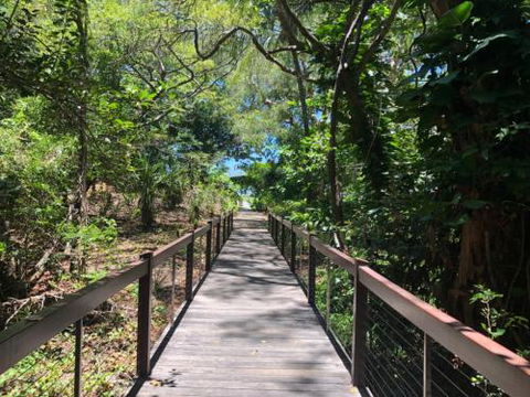 CANOPY HOUSE At PALM COVE - Australia Accommodation 3
