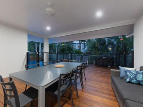 CANOPY HOUSE At PALM COVE - Australia Accommodation 5