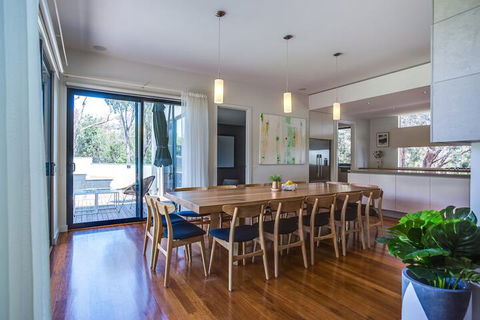 Kalina Retreat Tennis & Pool - Australia Accommodation 1