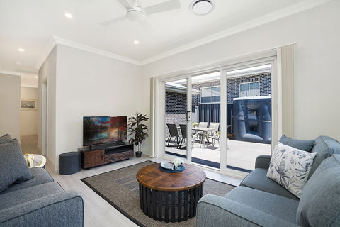 Accommodation Hunter - Adams St Maitland - Australia Accommodation 6