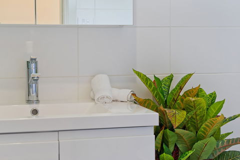 Accommodation Hunter - Adams St Maitland - Australia Accommodation 3
