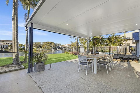 CANAL HOME NEAR MOOLOOLABA Kooringal - Australia Accommodation 3