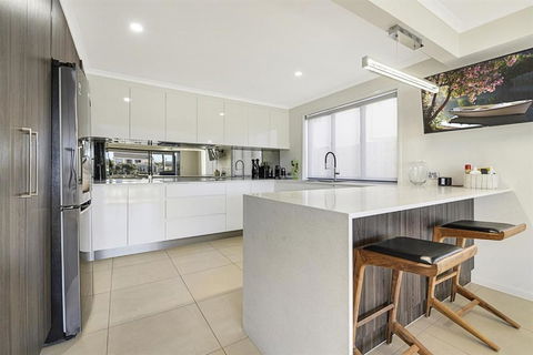 CANAL HOME NEAR MOOLOOLABA Kooringal - Australia Accommodation 1
