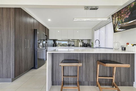 CANAL HOME NEAR MOOLOOLABA Kooringal - Australia Accommodation 5