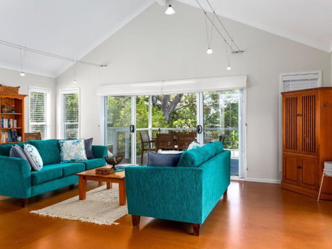Akarana Beach House :: Jervis Bay Rentals - Australia Accommodation 3