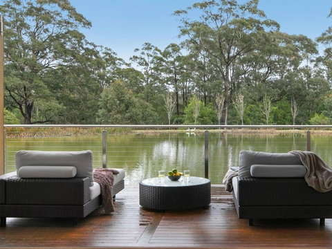 Casa Sul Lago Quite Simply A Very Special Place - Australia Accommodation 1