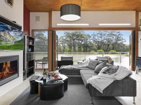 Casa Sul Lago Quite Simply A Very Special Place - Australia Accommodation 5