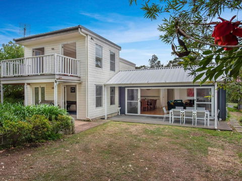 Tallwood Ave 77 Mollymook - Australia Accommodation 6