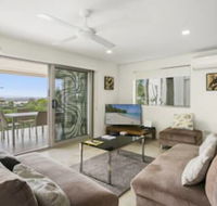 Stunning Apartment With Views of Laguna Bay Unit 2 Taralla 16 Edgar Bennett Ave - Australia Accommodation