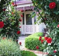 Bed  Breakfast at Stephanies - Australia Accommodation