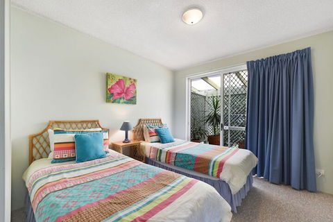 Ocean Shores 2 - 2/60-64 Peregian Esplanade - Australia Accommodation 4