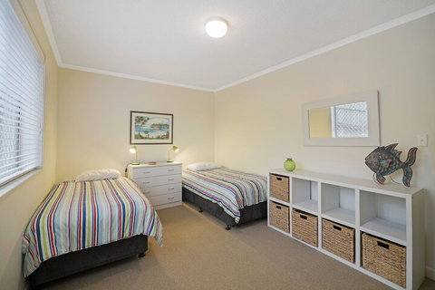 Kingsview - 1/54 Kingfisher Drive - Australia Accommodation 4