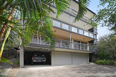 Kingsview - 1/54 Kingfisher Drive - Australia Accommodation 1
