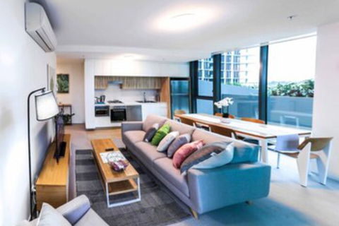 Incredible Riverside Apartment In Brisbane - Australia Accommodation 0