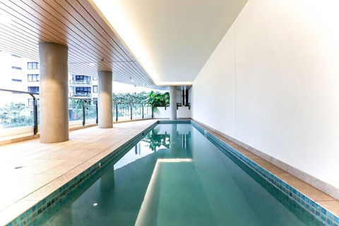 Incredible Riverside Apartment In Brisbane - Australia Accommodation 3