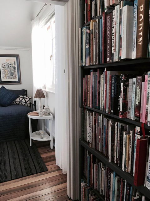 Assemblage Boutique Art Bed & Breakfast - Australia Accommodation 0