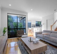 Impressive  Spacious new Townhousepreston - Australia Accommodation