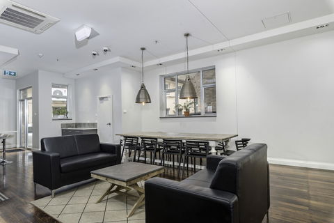 Alloggio Studios On King - Australia Accommodation 4