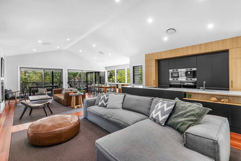 Hunter Treehouse - Australia Accommodation 6