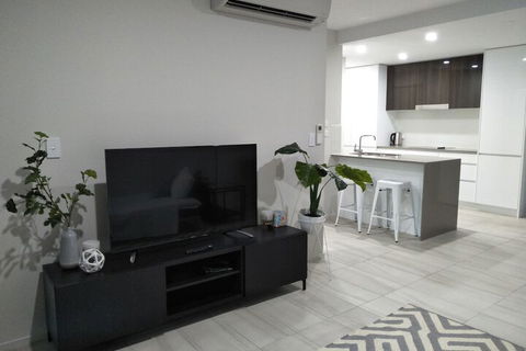 The Hamilton (I715) - Australia Accommodation 6