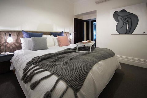 The Coach House - Australia Accommodation 5