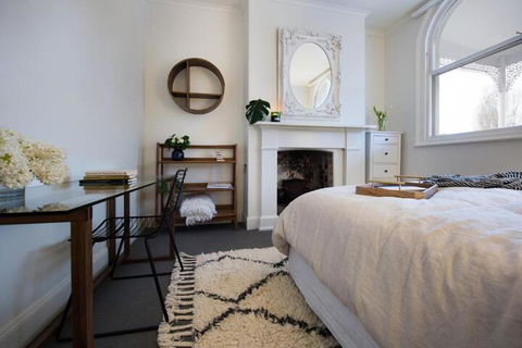 The Coach House - Australia Accommodation 7