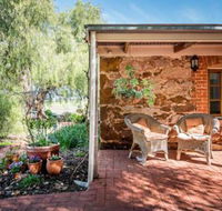 Lucys Cottage - Australia Accommodation