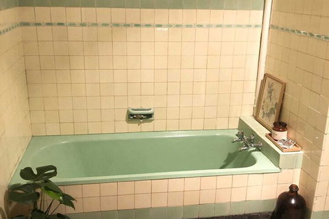 Art Deco Apt In Sunny Elwood Minutes To St. Kilda - Australia Accommodation 5
