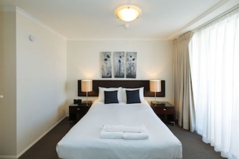 Airtrip Apartment On Edmonstone St - Australia Accommodation 0