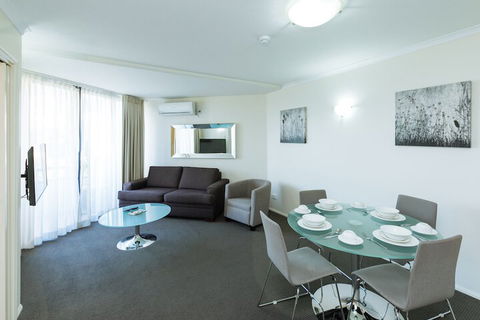 Airtrip Apartment On Edmonstone St - Australia Accommodation 7
