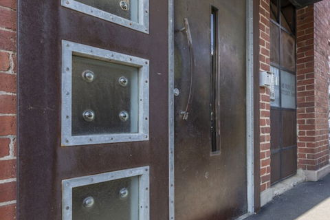 Fabulous Fitzroy Converted Warehouse - Australia Accommodation 1