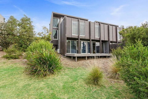 DREW Golfers Delight Close To St. Andrews Beach - Australia Accommodation 6