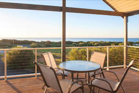 Jay's Beach House - Australia Accommodation 4