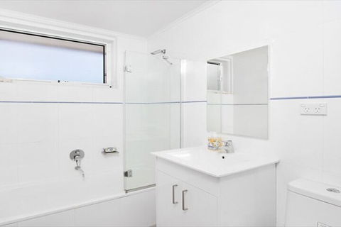 The Apartment Service BOT01 - Australia Accommodation 7