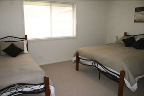 Breakaway Apartments - Australia Accommodation 4