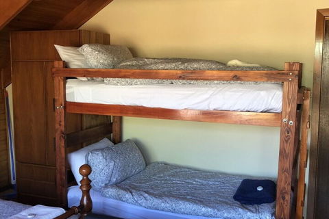 Alpine Stag Lodge Unit 2 - Australia Accommodation 5
