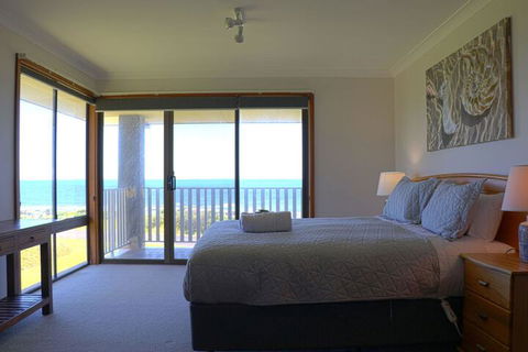 Augusta Beachfront Accommodation - Australia Accommodation 5