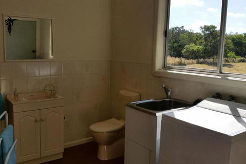 Bushland Retreat - Australia Accommodation 4