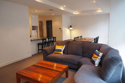 Melbourne City Stays - Australia Accommodation 0