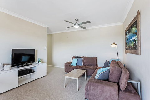 Adriana 10 / 83 Ronald Avenue - Australia Accommodation 3