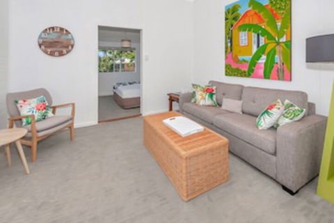 A Touch Of The Bahamas On McKenzie MK3 - Australia Accommodation 0